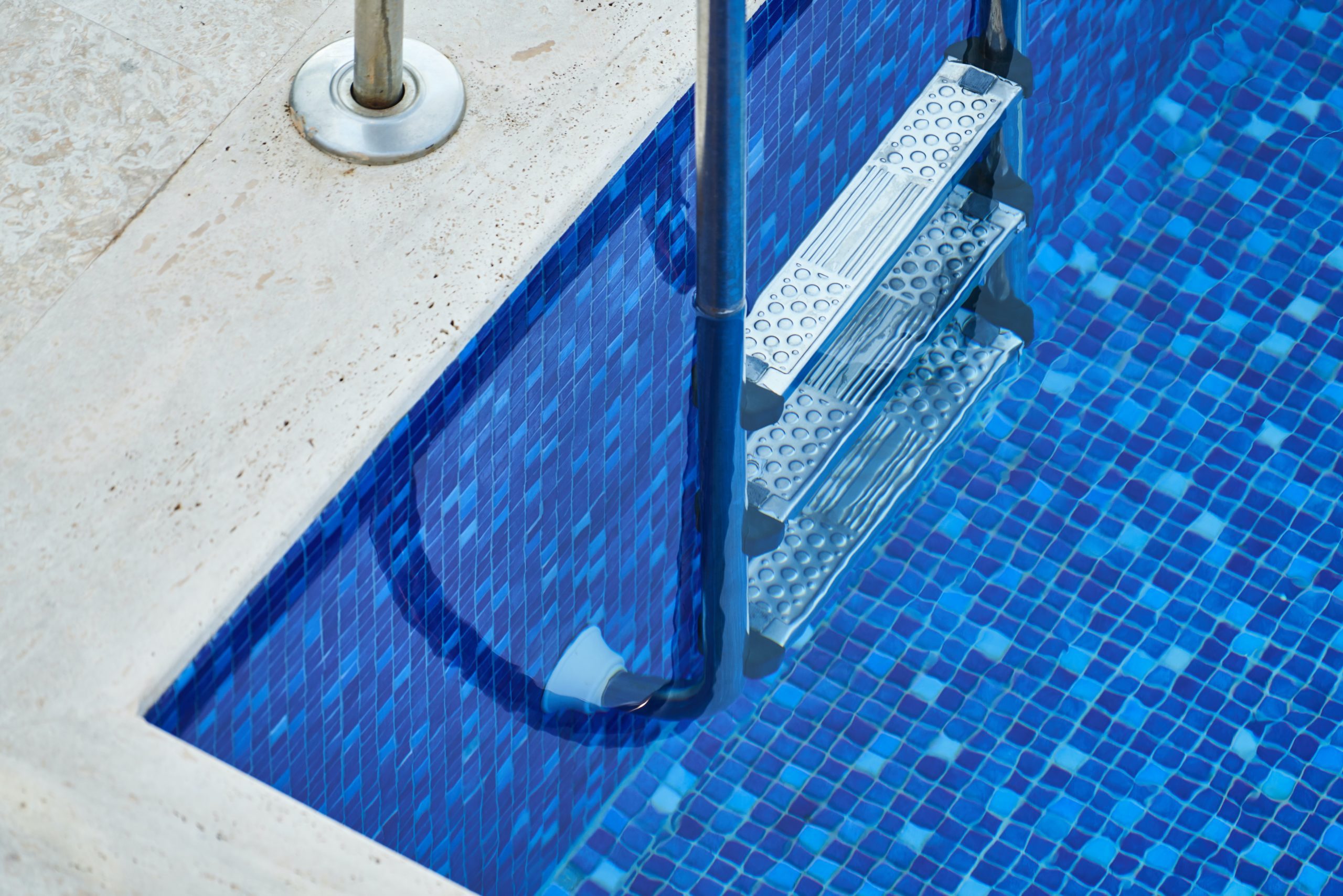 Top 5 Ways to Remodel Your Pool!